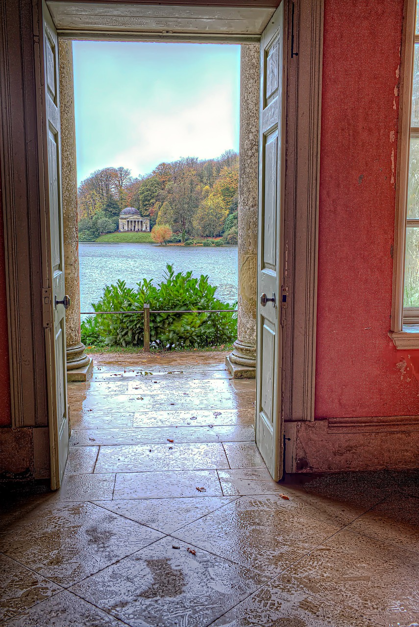 stourhead gardens wiltshire free photo