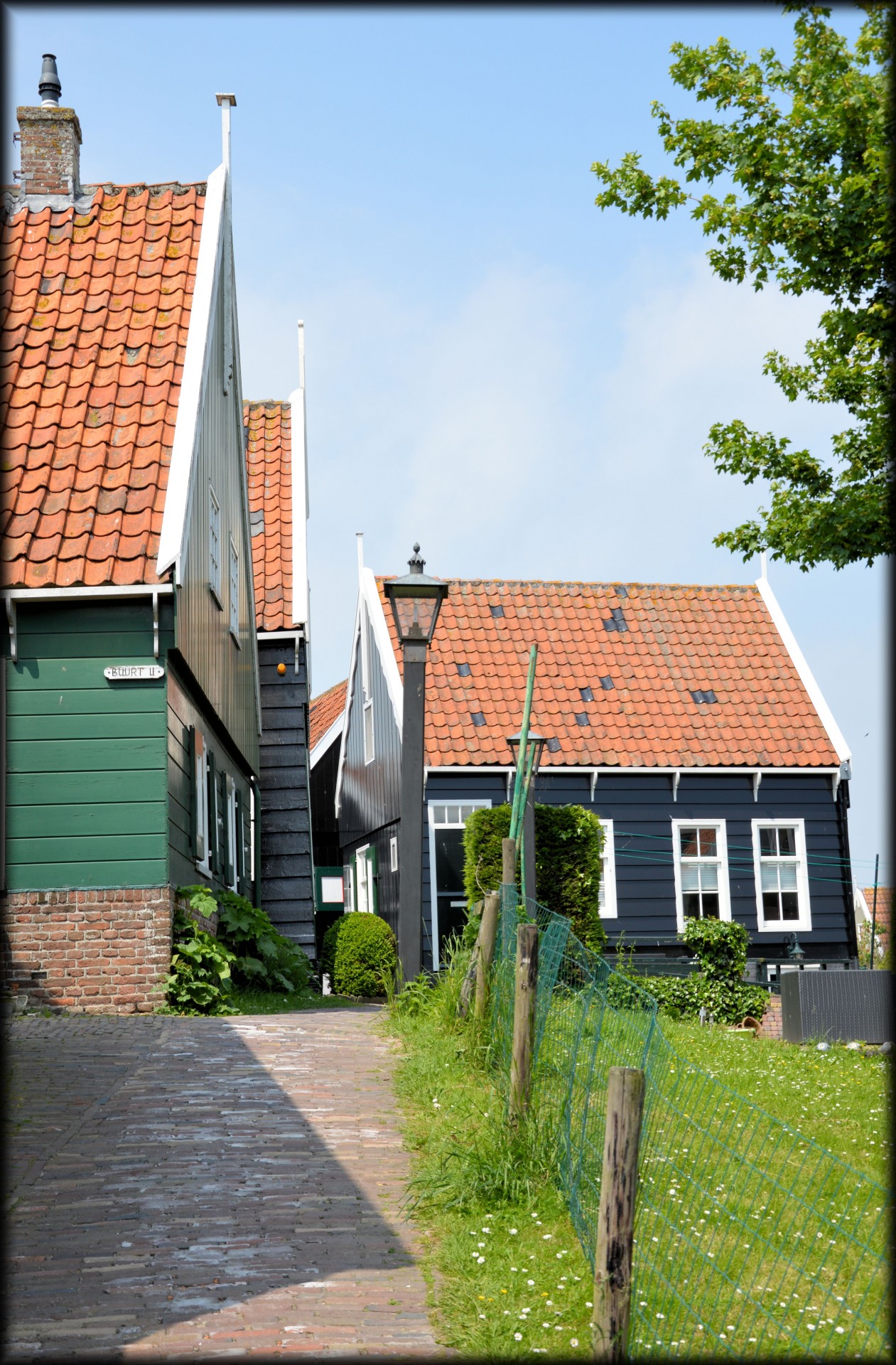 marken village state free photo