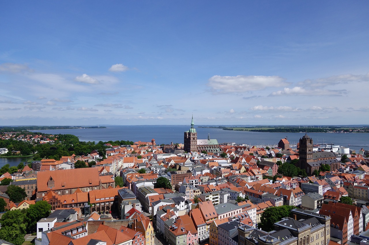 stralsund  mecklenburg western pomerania  baltic sea free photo