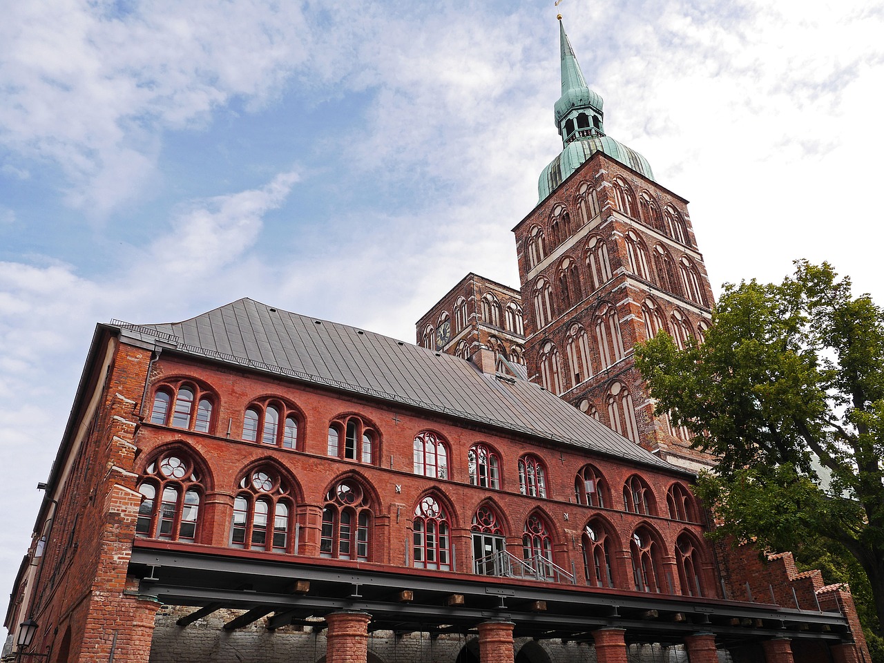 stralsund  town hall  church steeples free photo