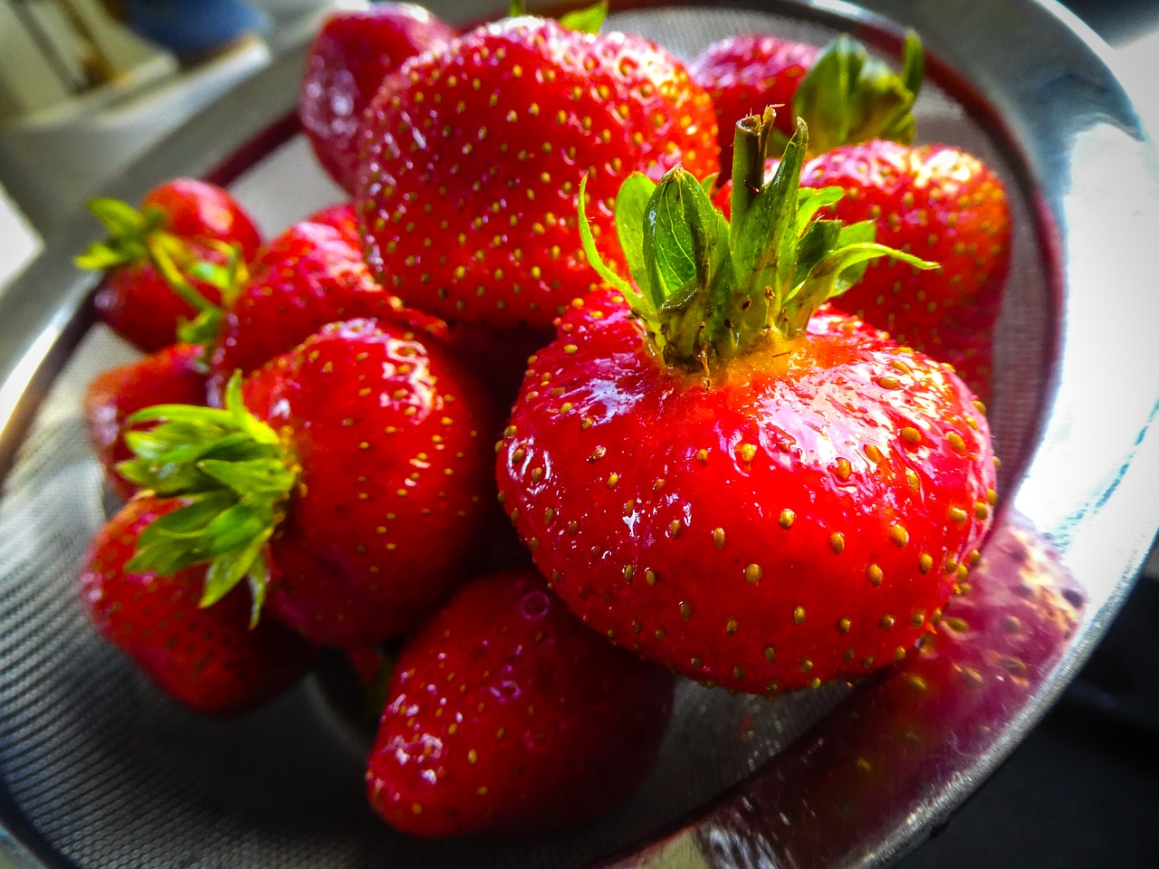 strawberries fruit strawberry free photo