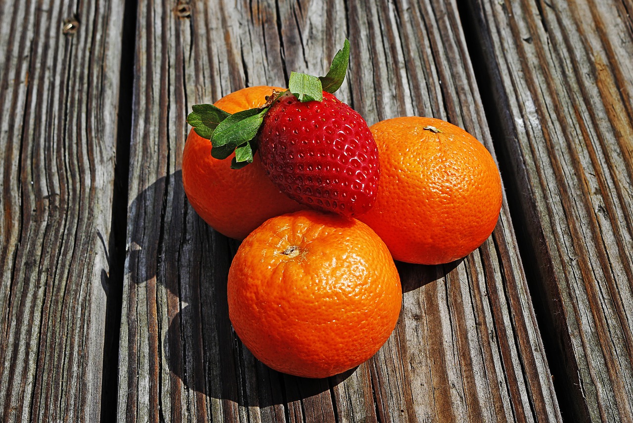 strawberry tangerines fruit free photo