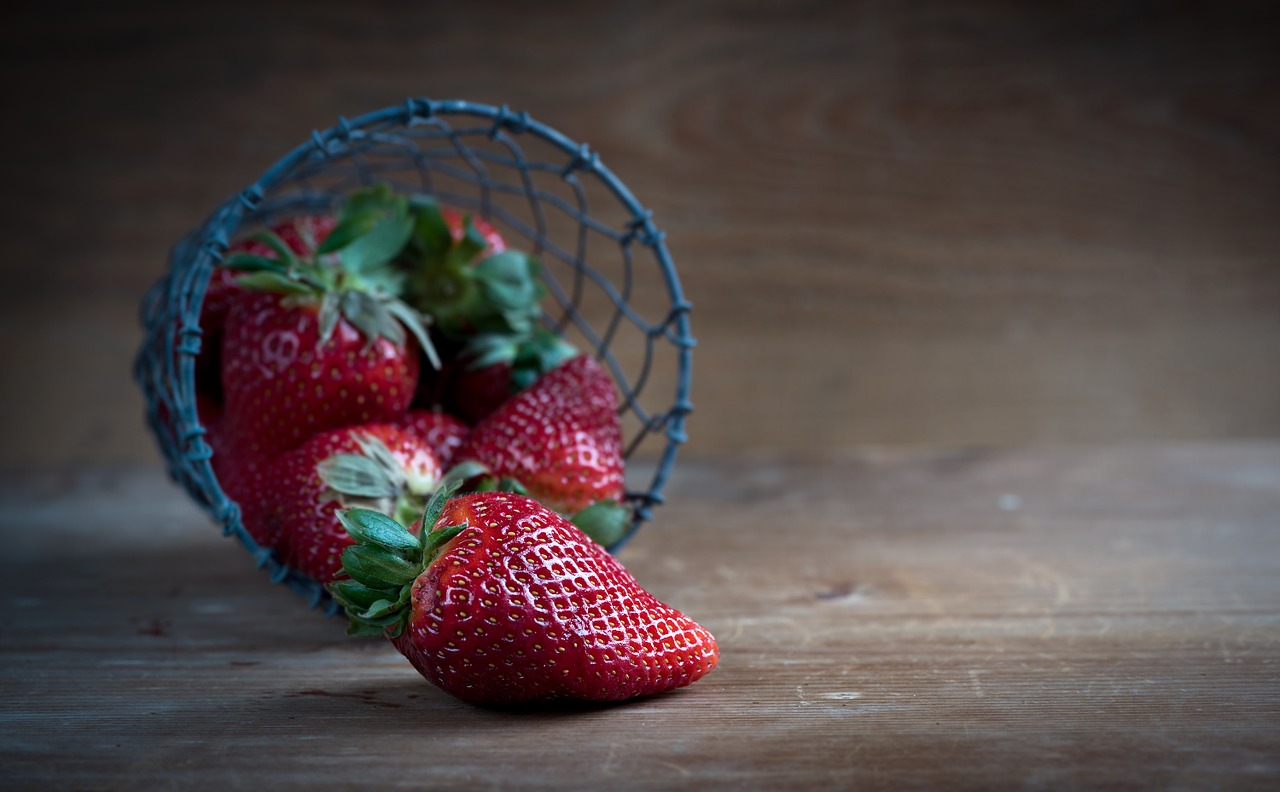 strawberry red ripe free photo