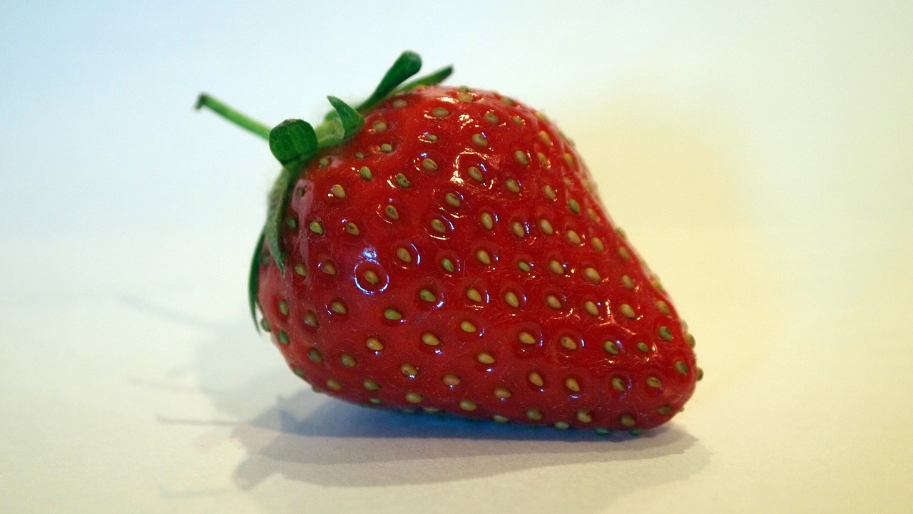 strawberry fruit fruits free photo