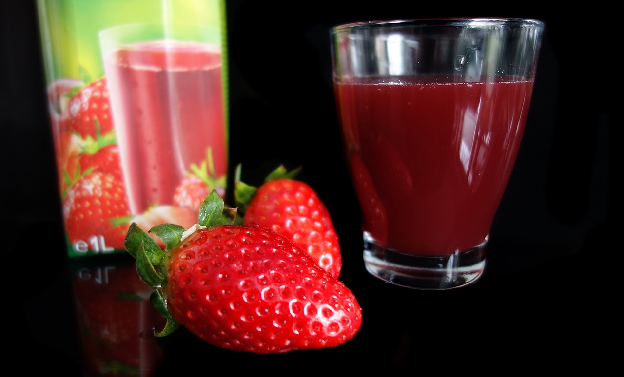 strawberry strawberry juice fruit free photo