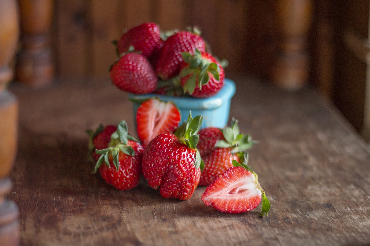 strawberry cup table free photo
