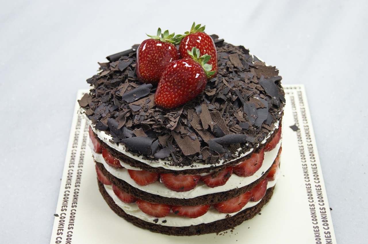 strawberry chocolate pastry free photo