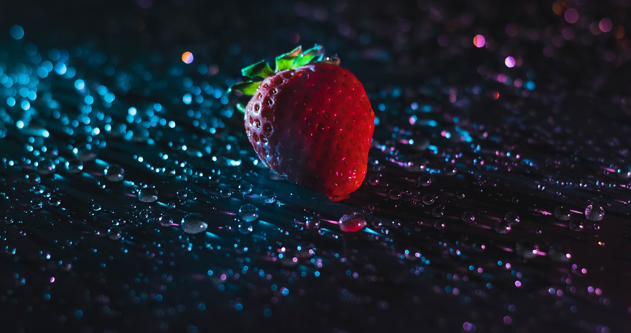 strawberry berry appetizing free photo