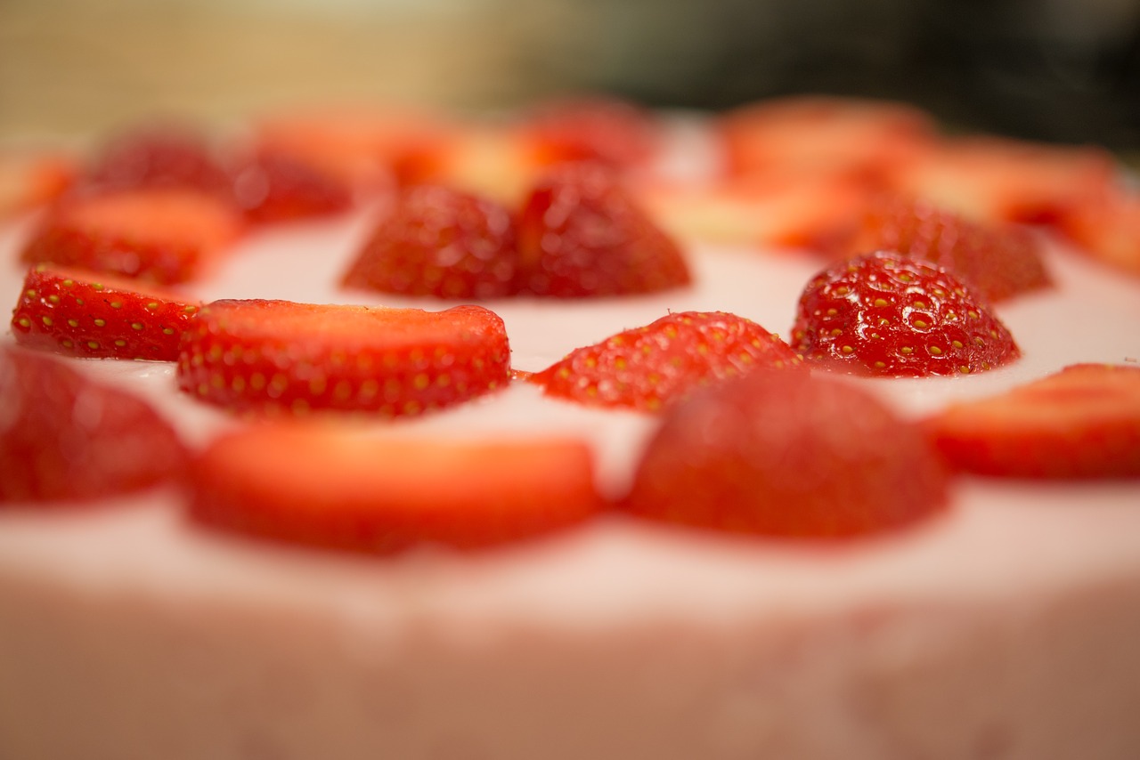 strawberry pie sweet free photo