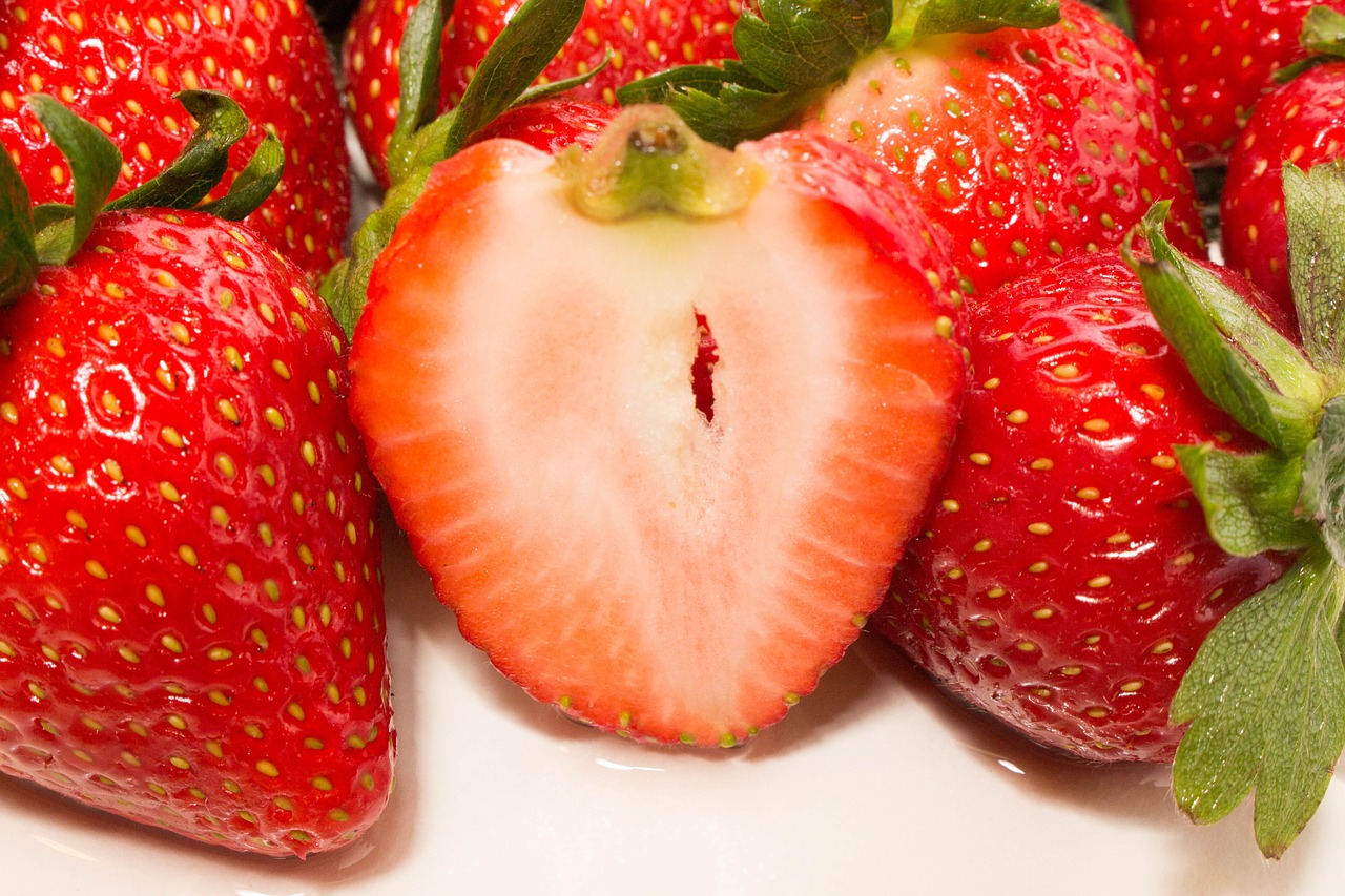 strawberry fruit sweet free photo