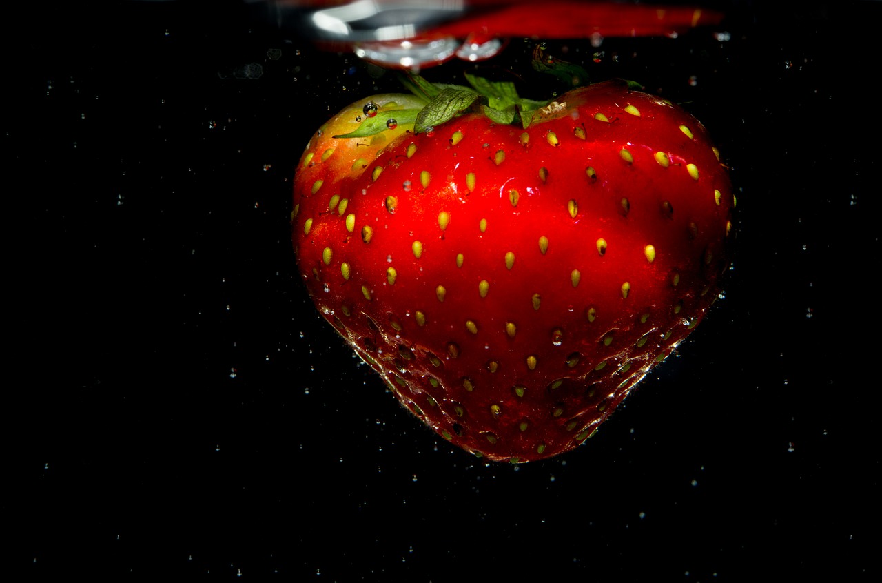 strawberry  water  fruit free photo