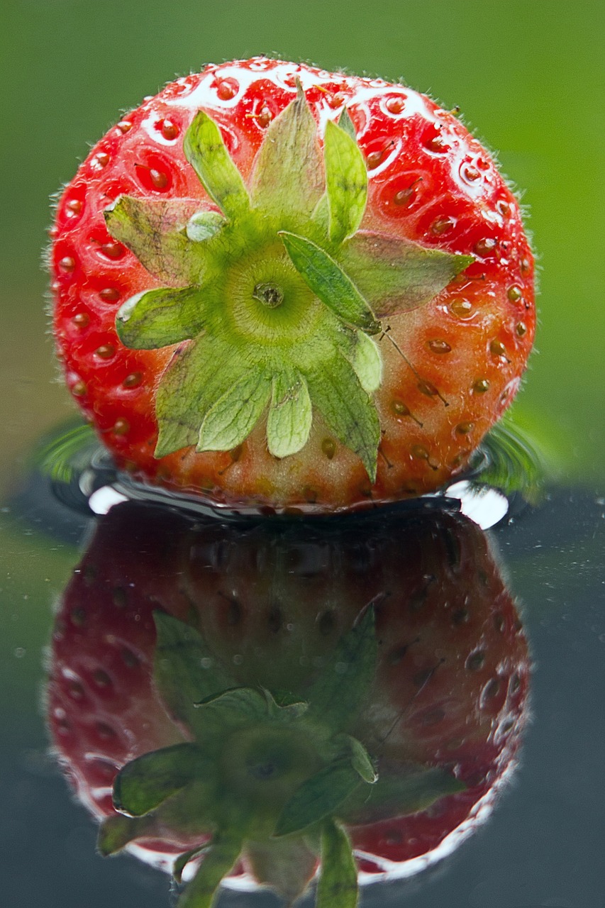 strawberry fruit healthy free photo