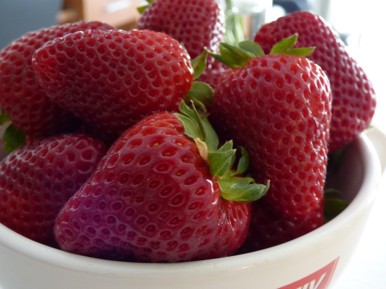 strawberry fruit berry free photo