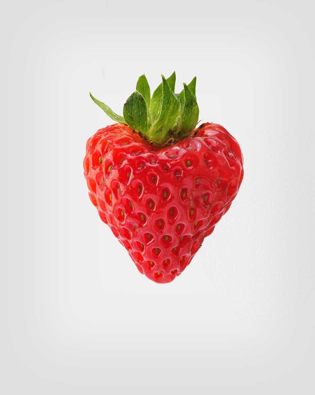 strawberry in heart shape  sweet strawberry  fresh strawberry free photo