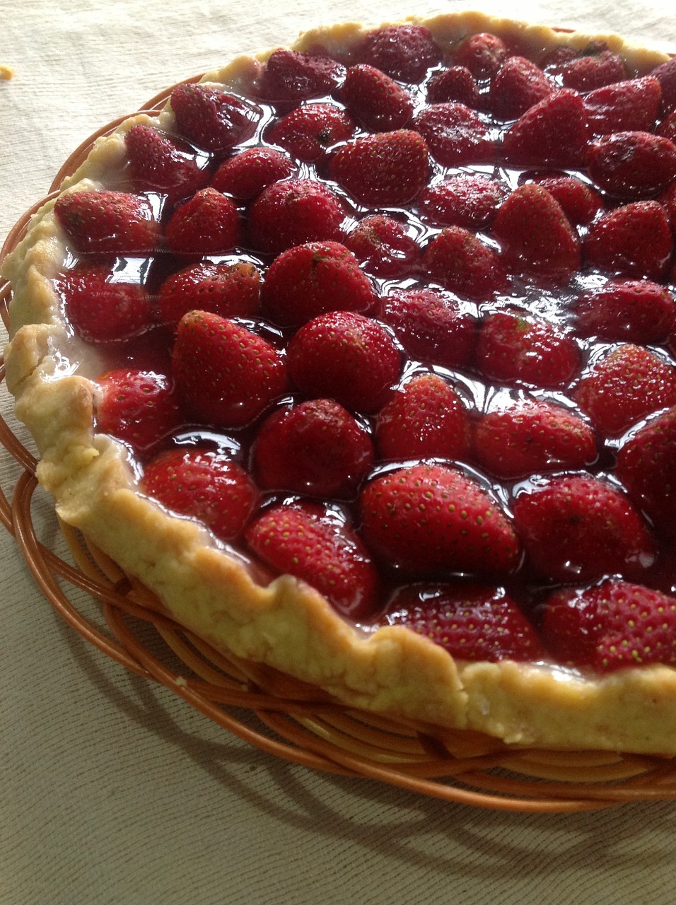 strawberry pie sweetie delicious cake free photo