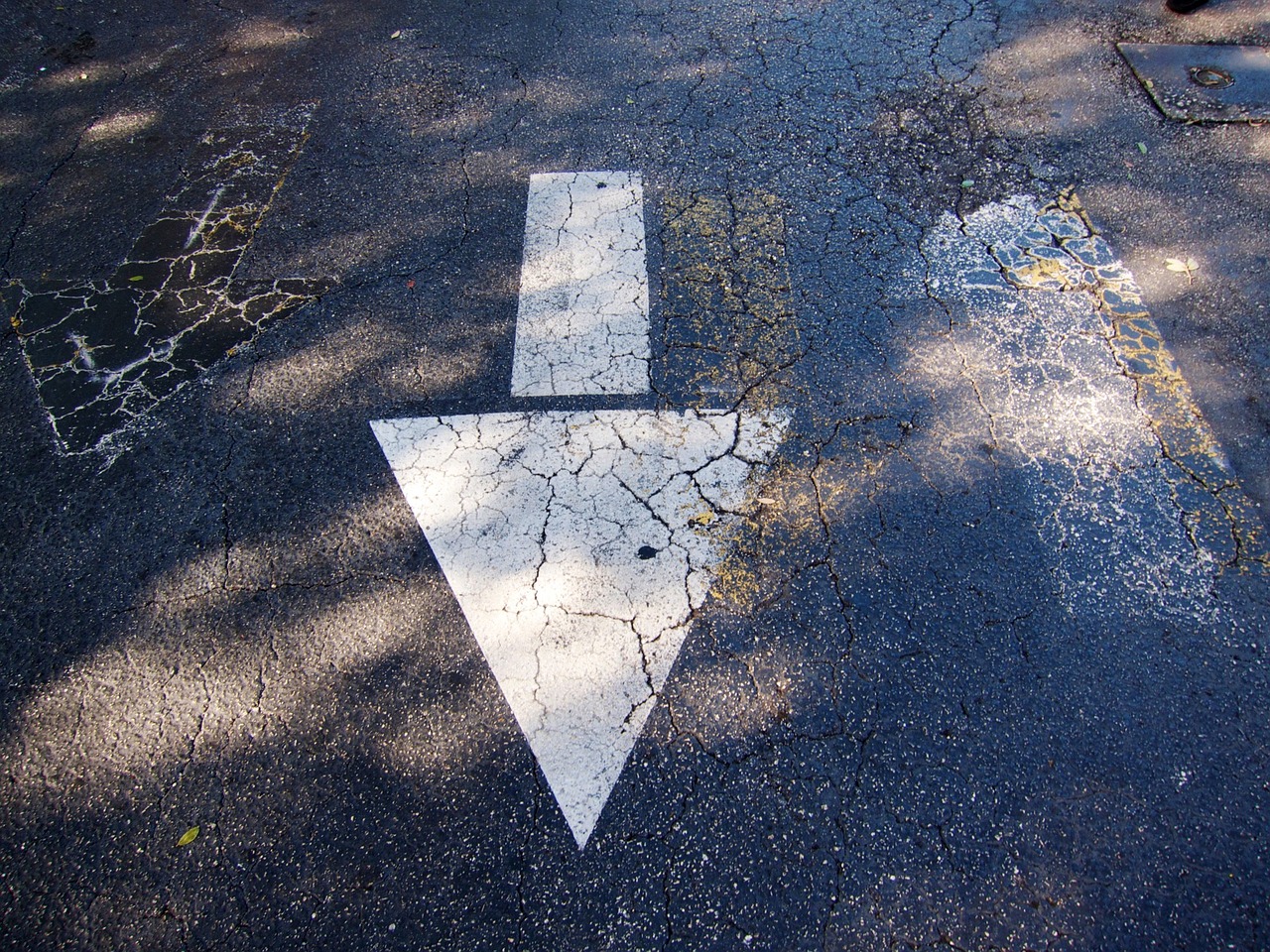 street arrow direction free photo