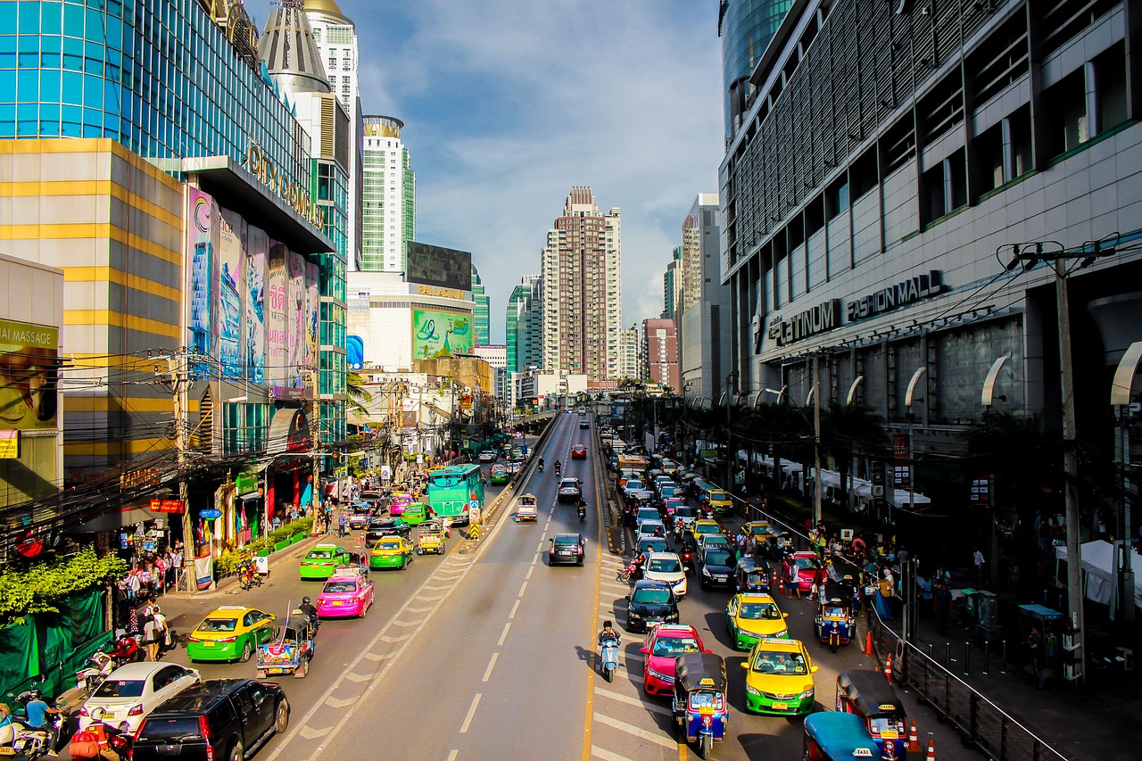 street vehicle travel free photo