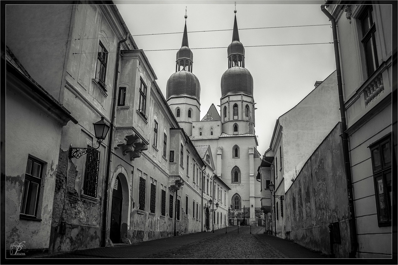 White town. Улица, квадраты, Церковь. Белый архитектура Таун. Город из белого камня улицы. Улица квадратов.