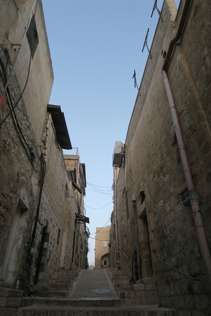 street  on  jerusalem free photo