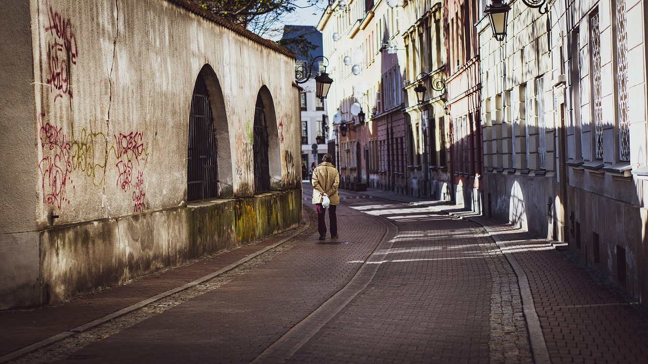 street  architecture  old free photo