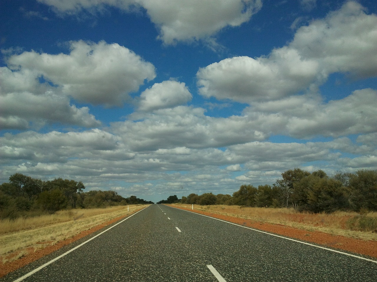 street straight road free photo