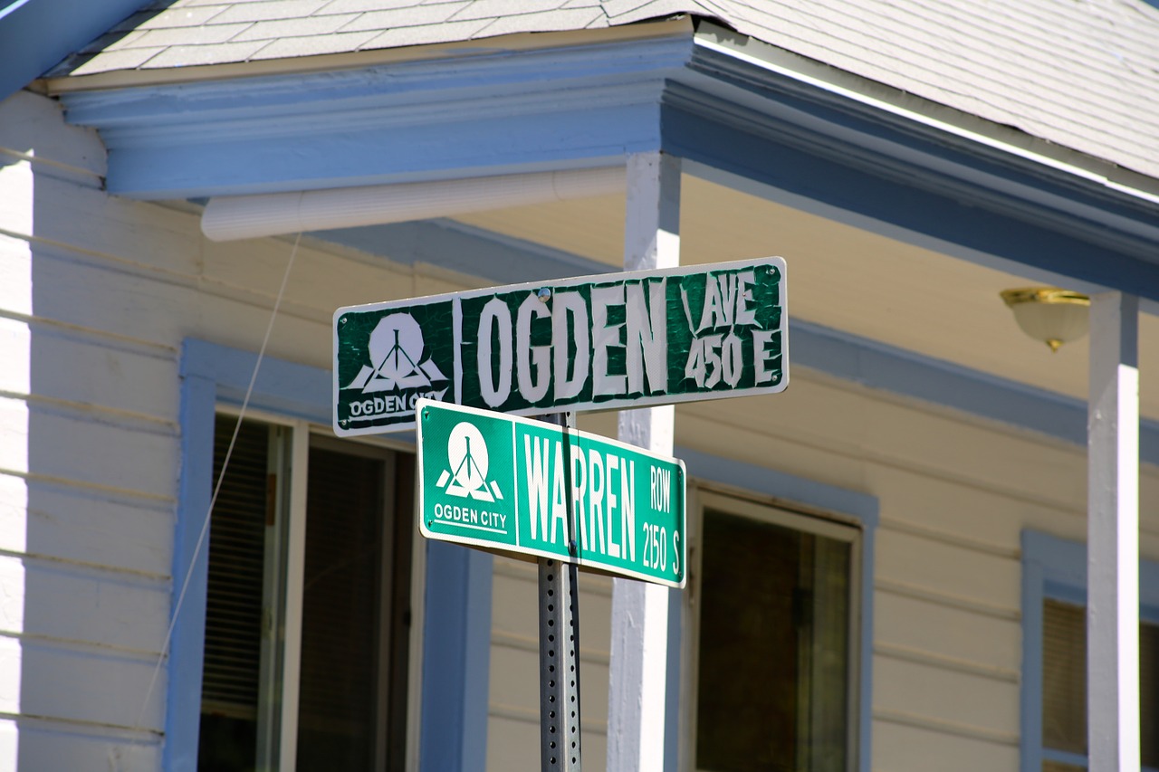 street sign address free photo
