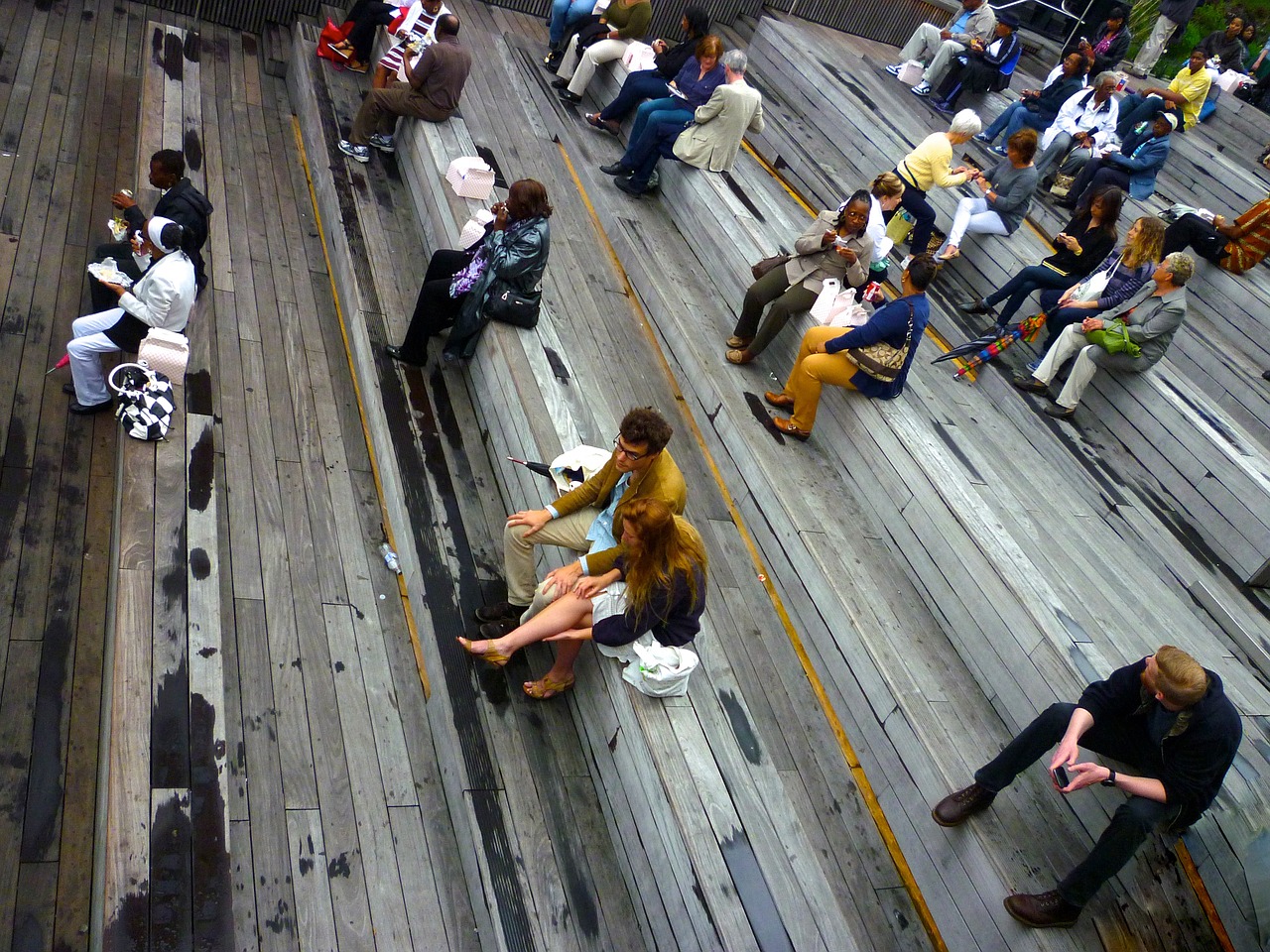 street high-line people free photo