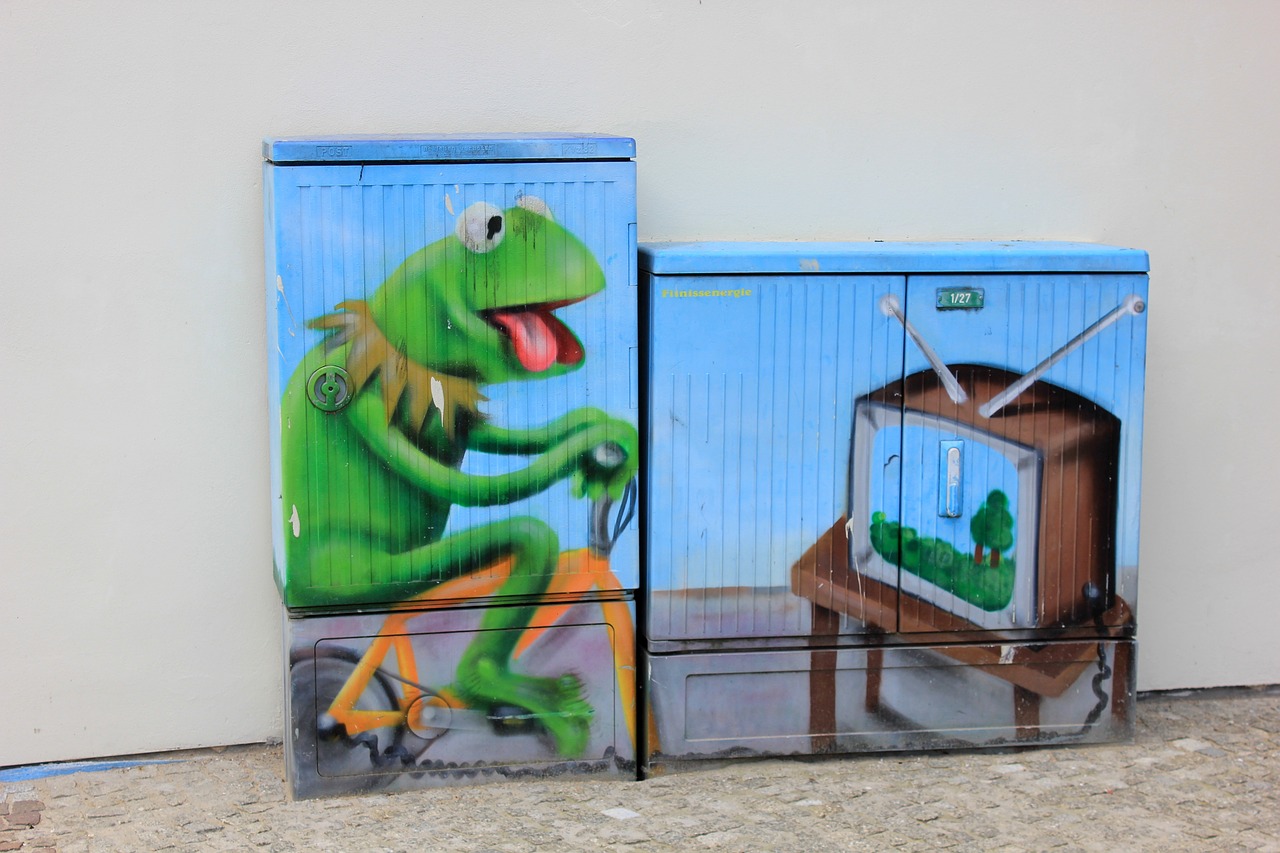 street art kermit the frog tv free photo