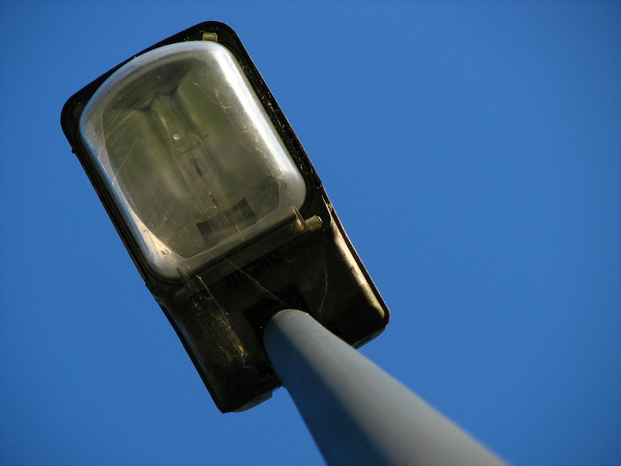 street lamp street lighting lantern free photo