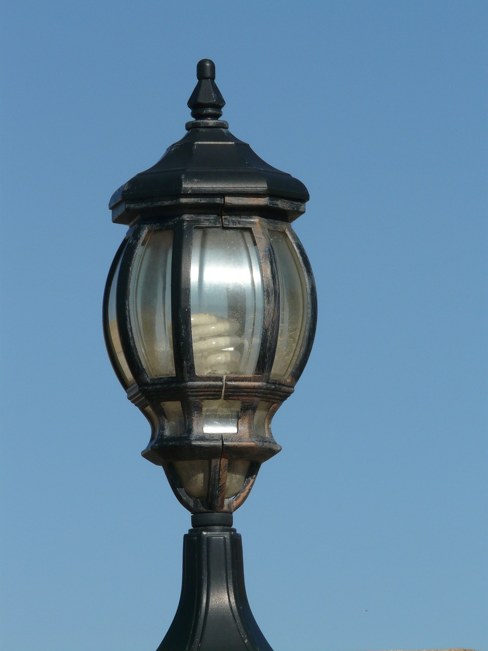 street lamp lantern historic street lighting free photo