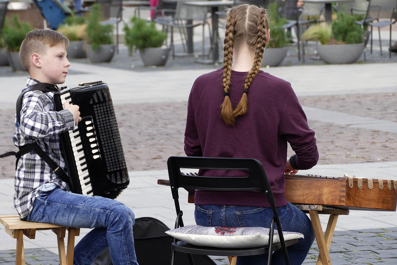 street music music young musicians free photo