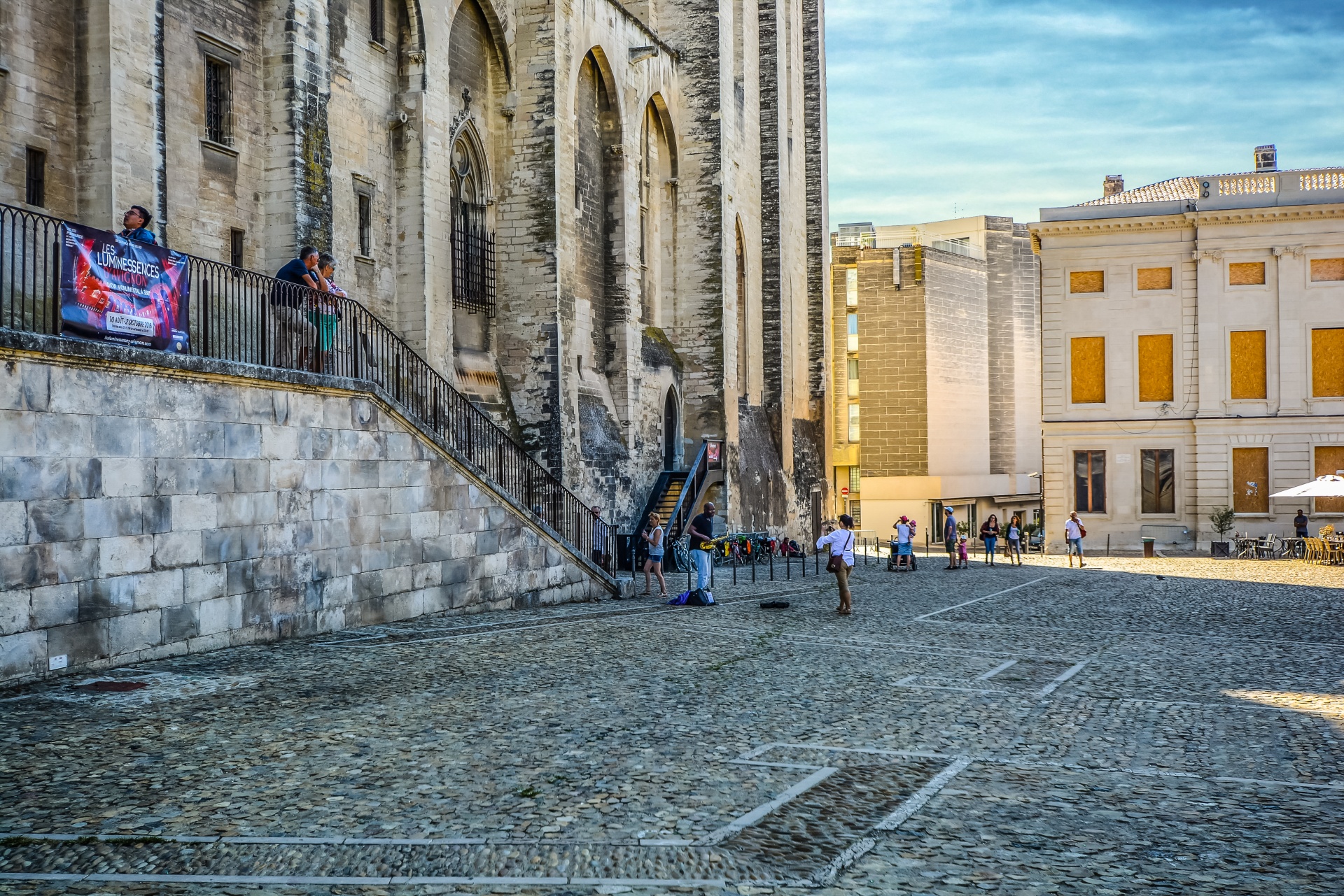 provence avignon castle free photo