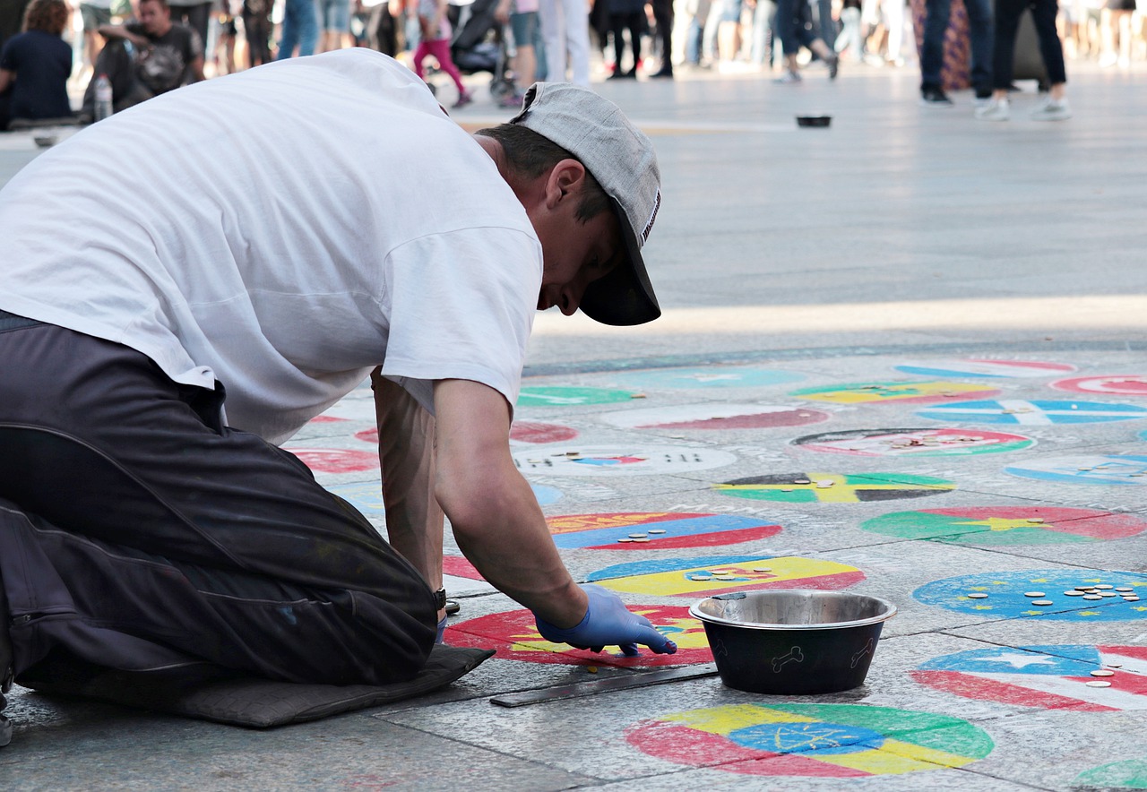 street painting  artists  painting free photo