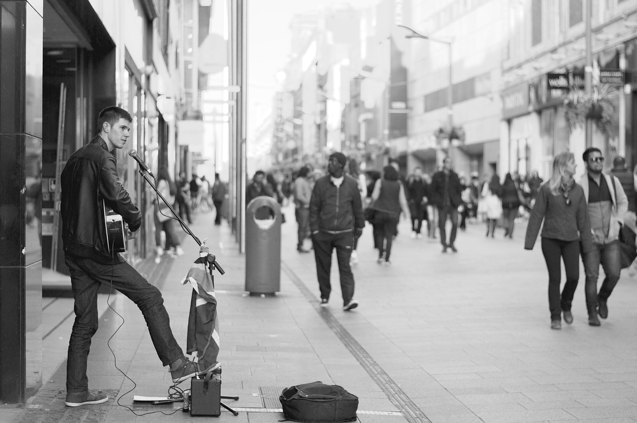 street performer musician music free photo