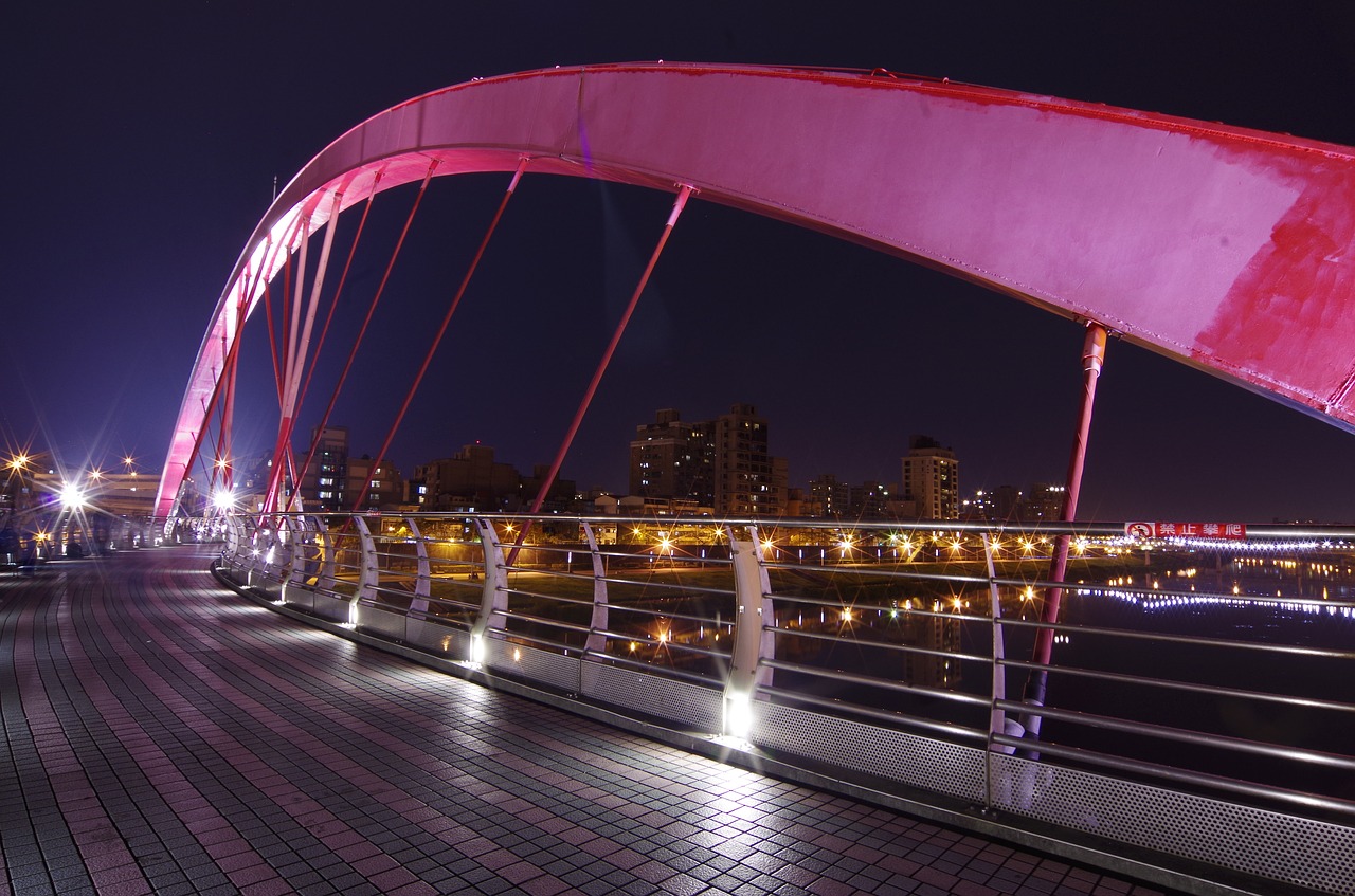 street photography the night sky bridge free photo