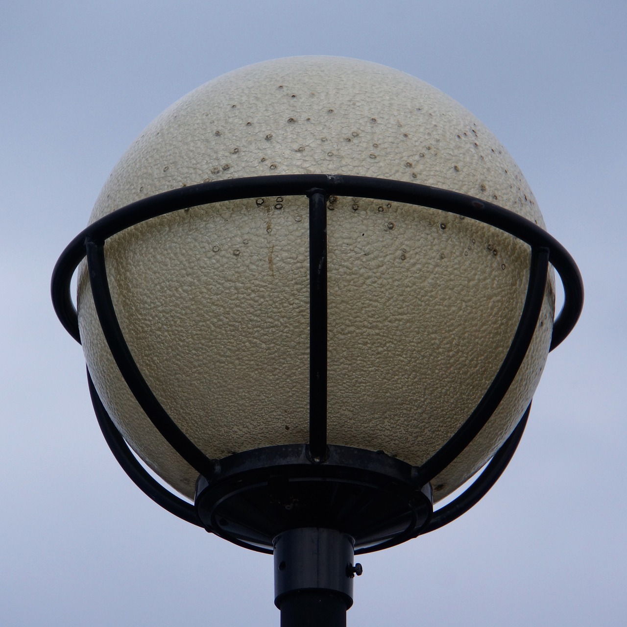 streetlight lamp round free photo