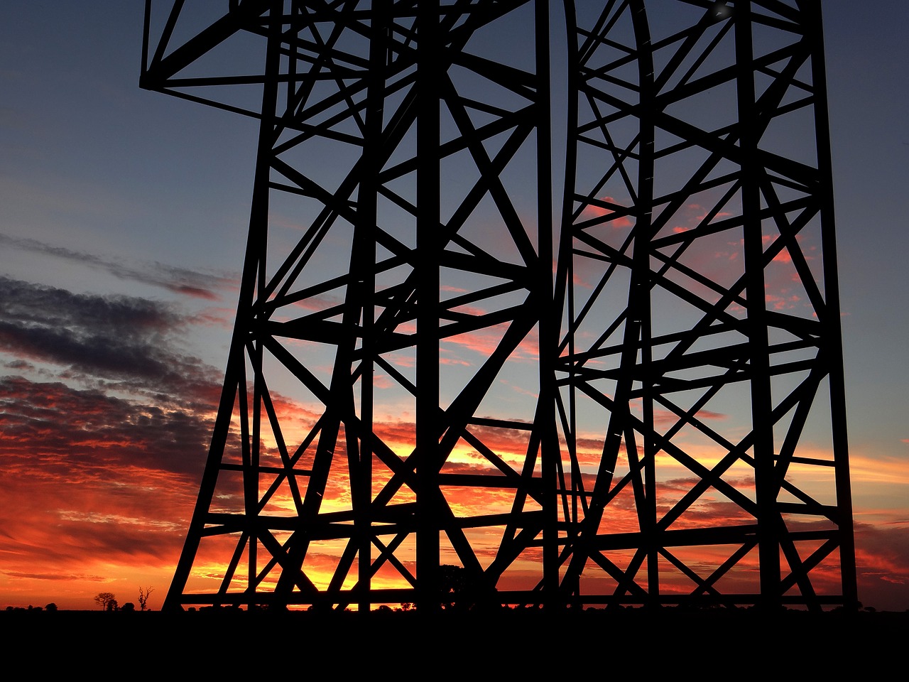 structure metal sky free photo