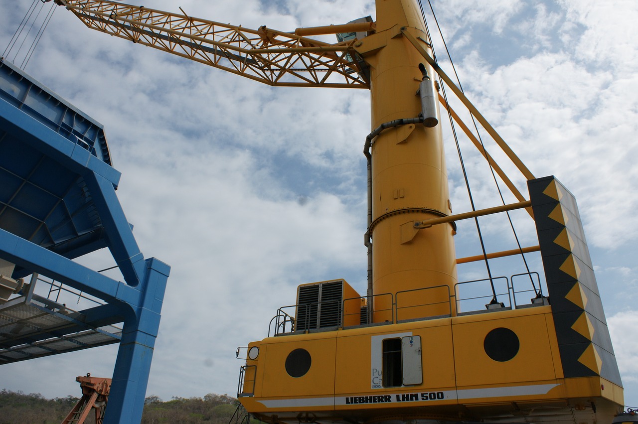 structure crane port free photo