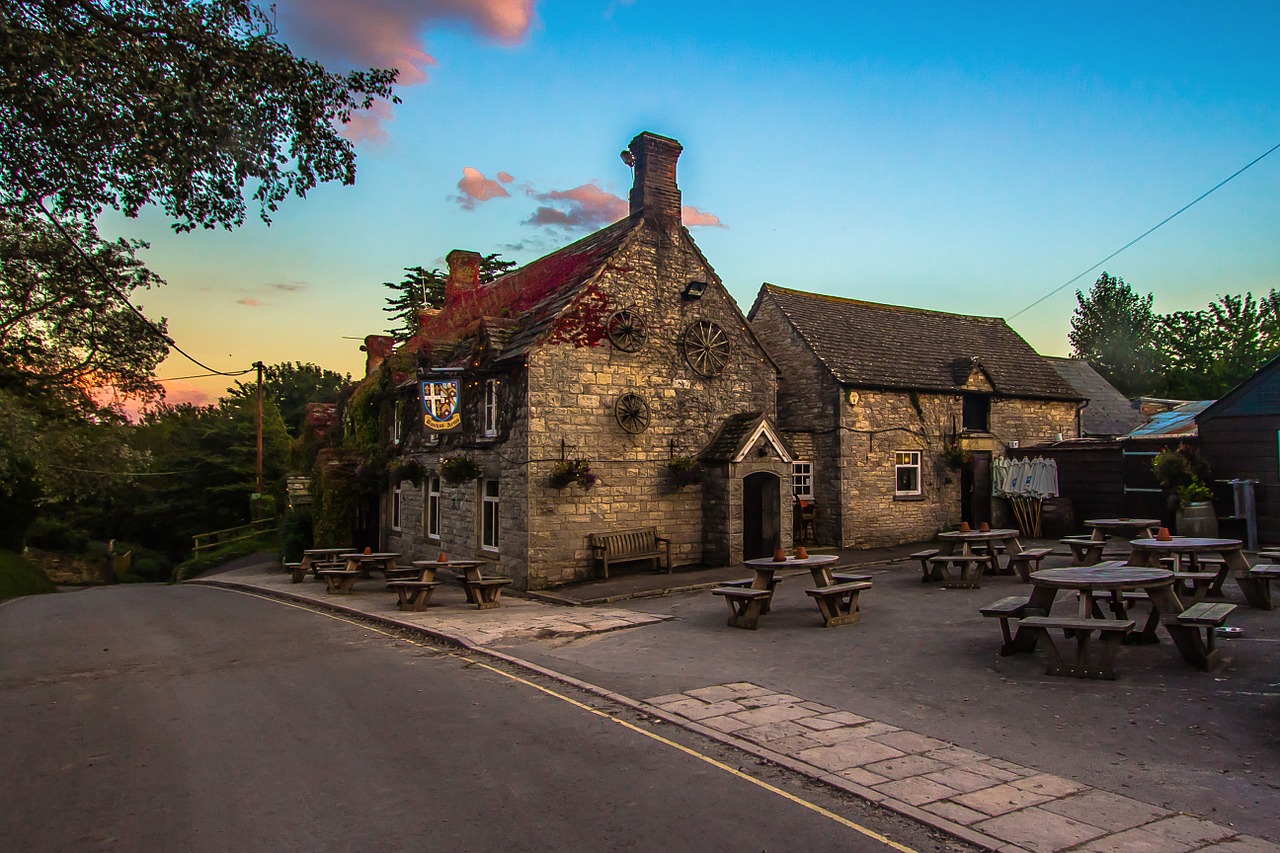 studland building pub free photo