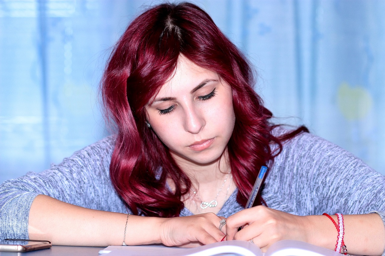 study girl writing free photo