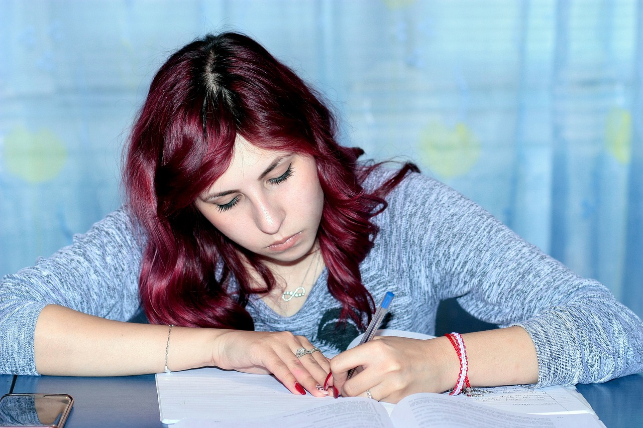 study girl writing free photo