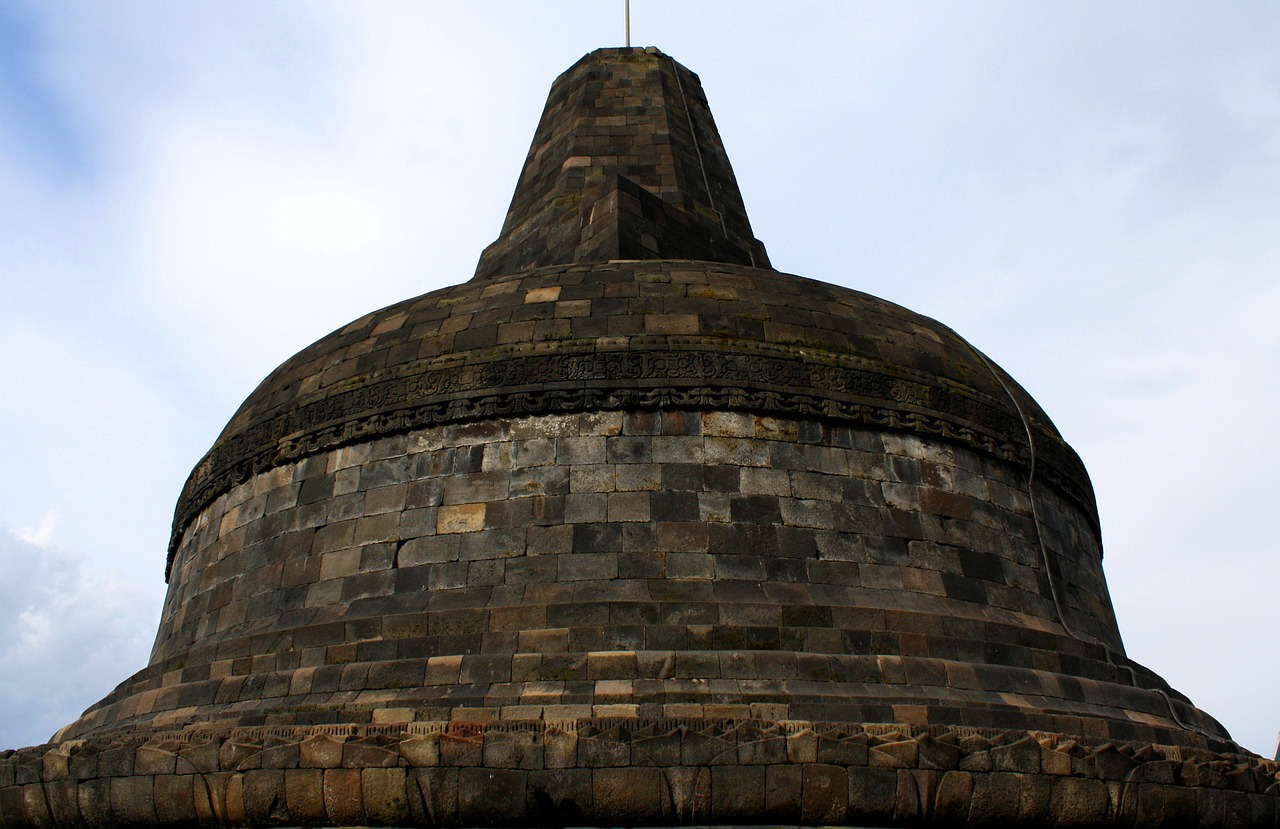 stupa candi brobudur magelang free photo