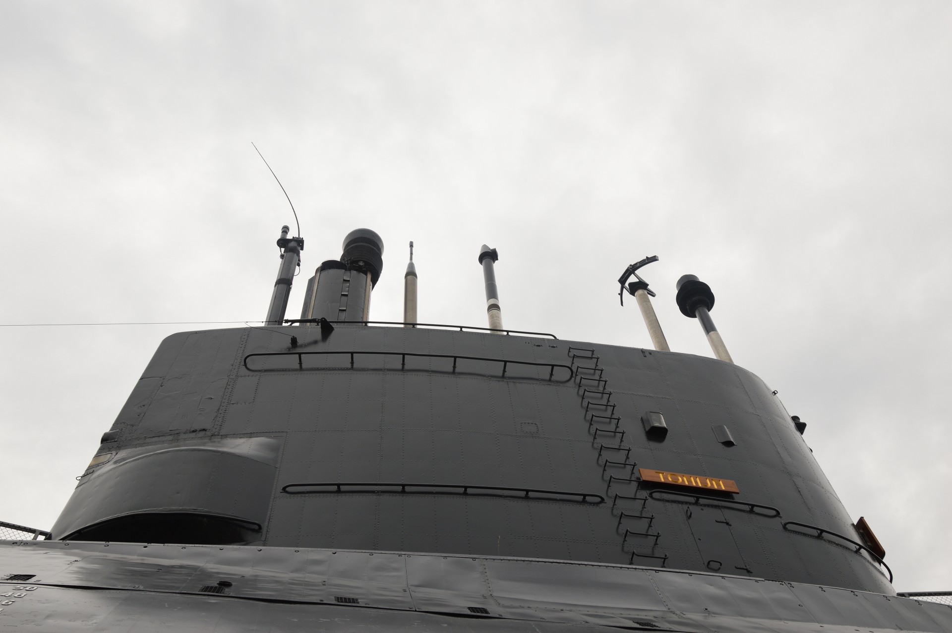 submarine war torpedo free photo