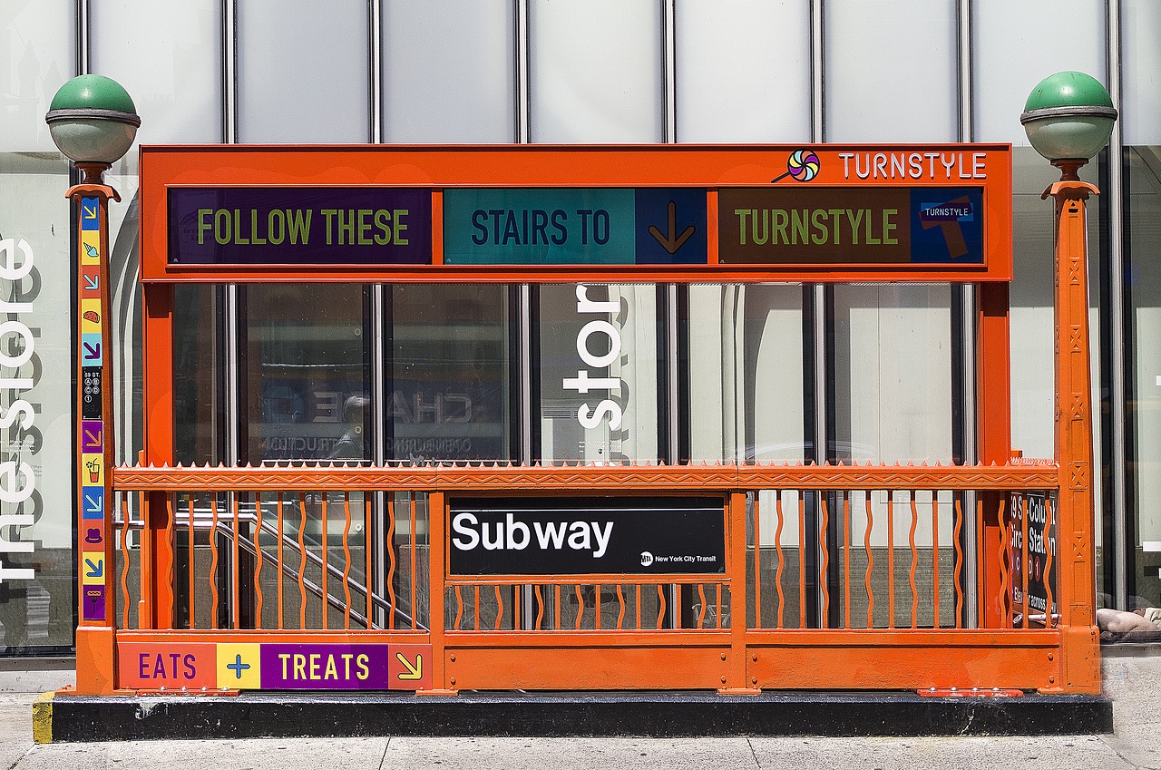 subway subway station new york free photo