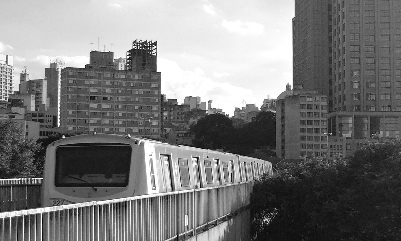 subway transport são paulo free photo