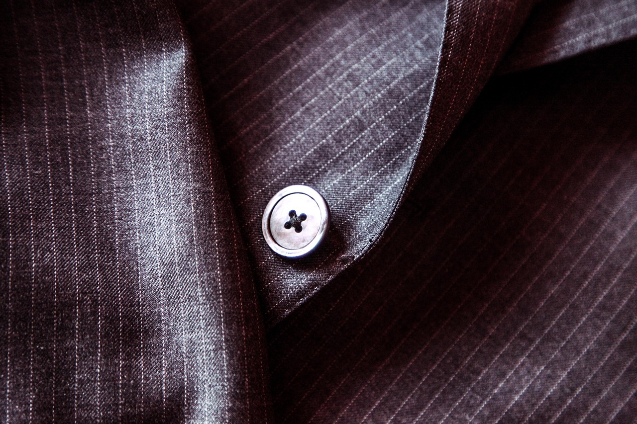 suit button knob free photo