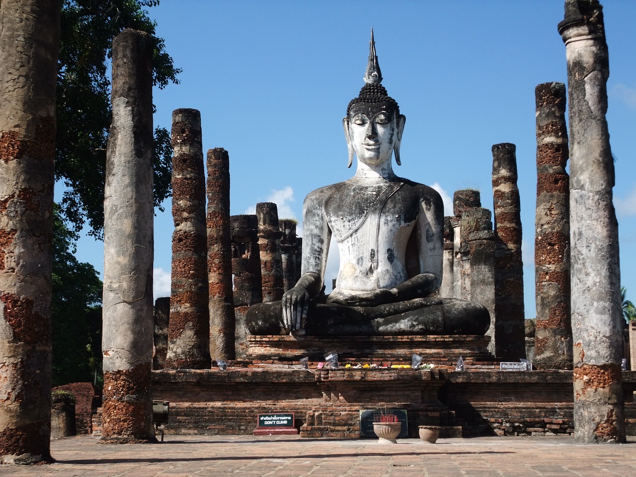 sukhothai thailand temple free photo