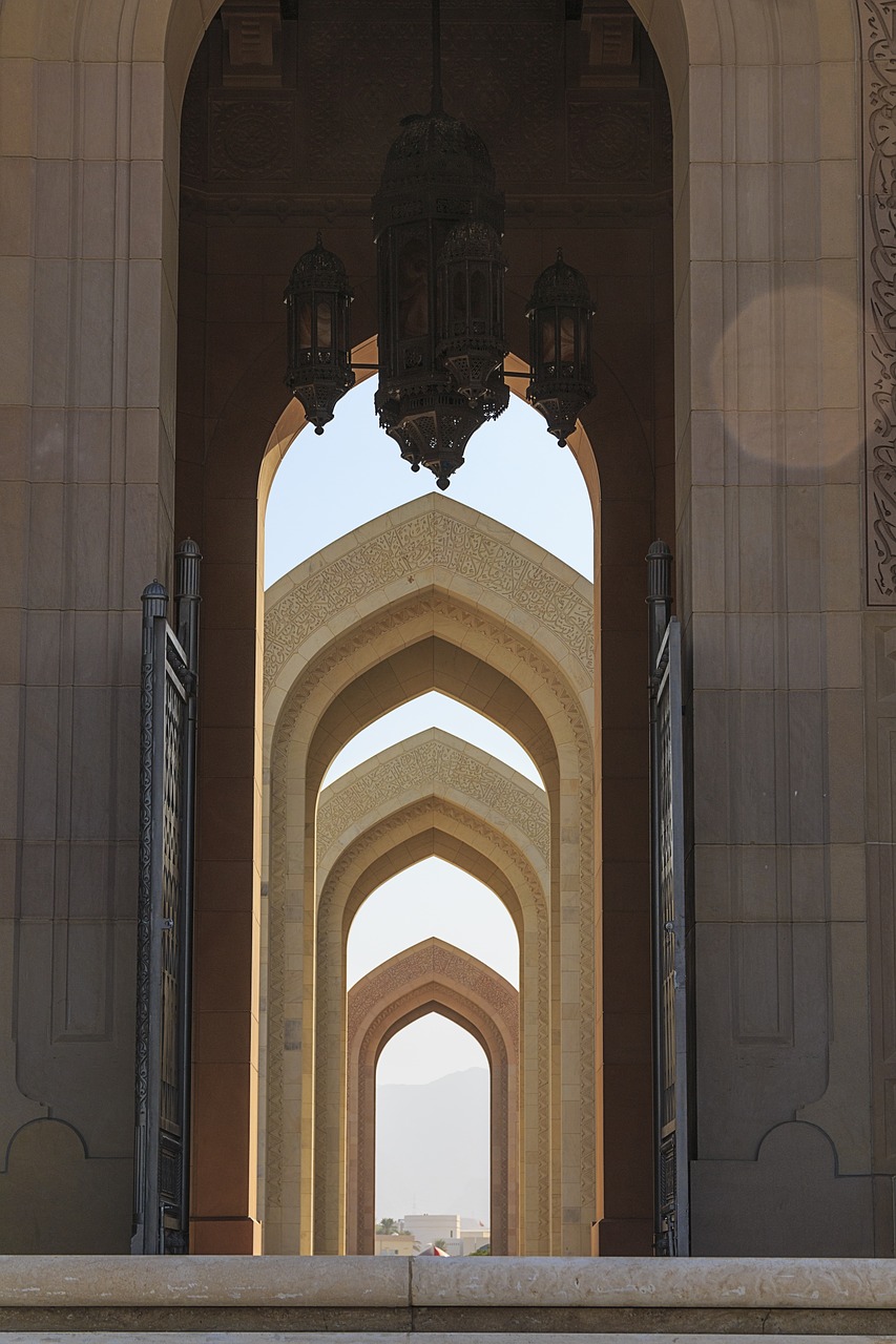 sultan qaboos grand mosque oman architecture free photo