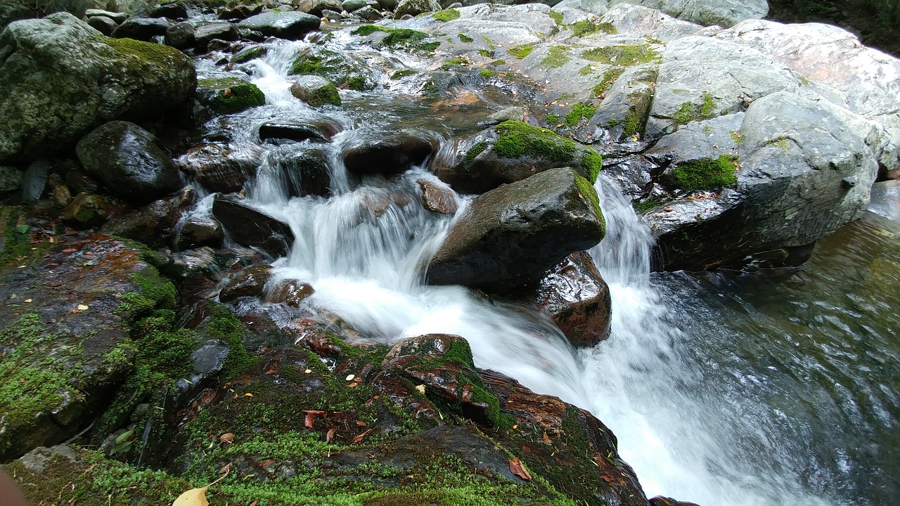 summer valley water free photo