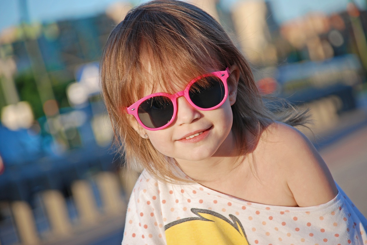 summer  sunglasses  lovely free photo